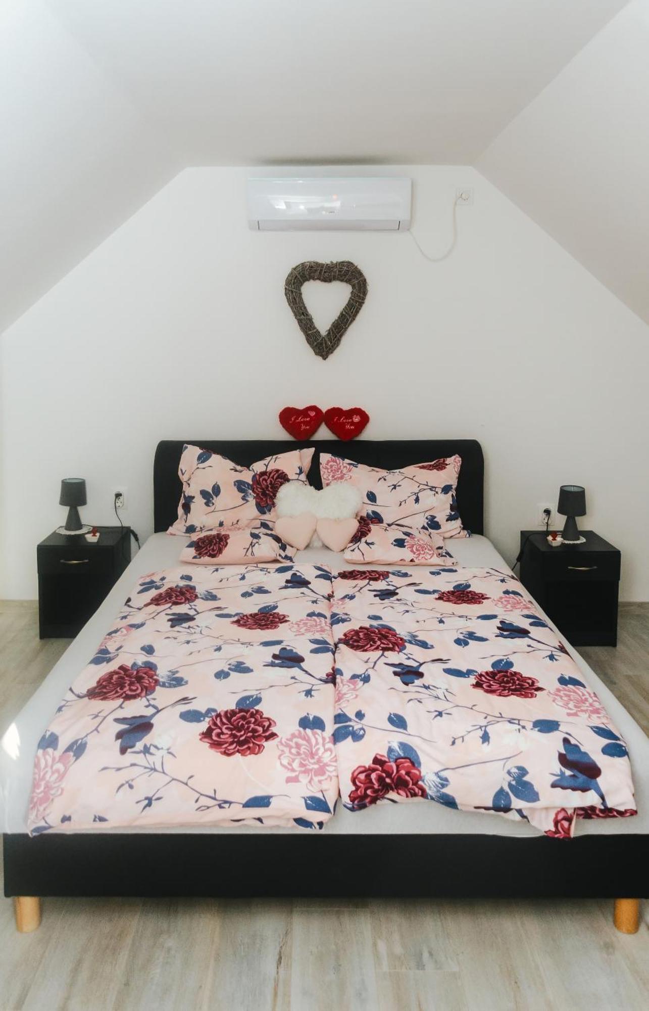 Nagyatád Hauptman Apartman מראה חיצוני תמונה